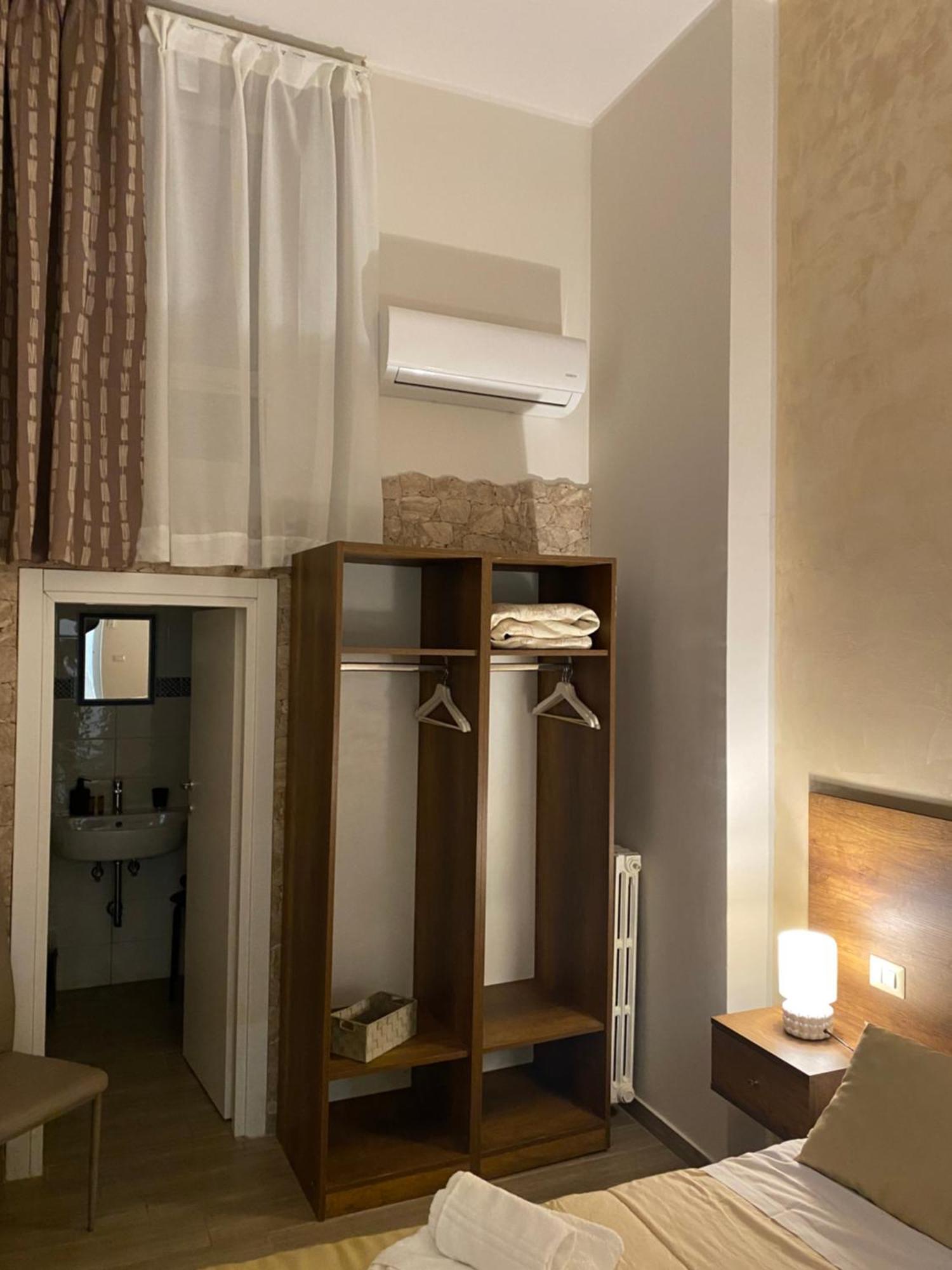 ナポリ La Dimora Dei Borboni Bed & Breakfast エクステリア 写真