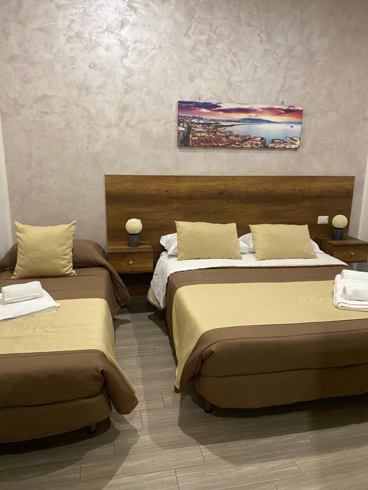 ナポリ La Dimora Dei Borboni Bed & Breakfast エクステリア 写真