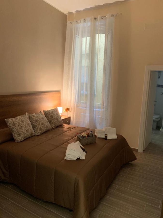 ナポリ La Dimora Dei Borboni Bed & Breakfast エクステリア 写真