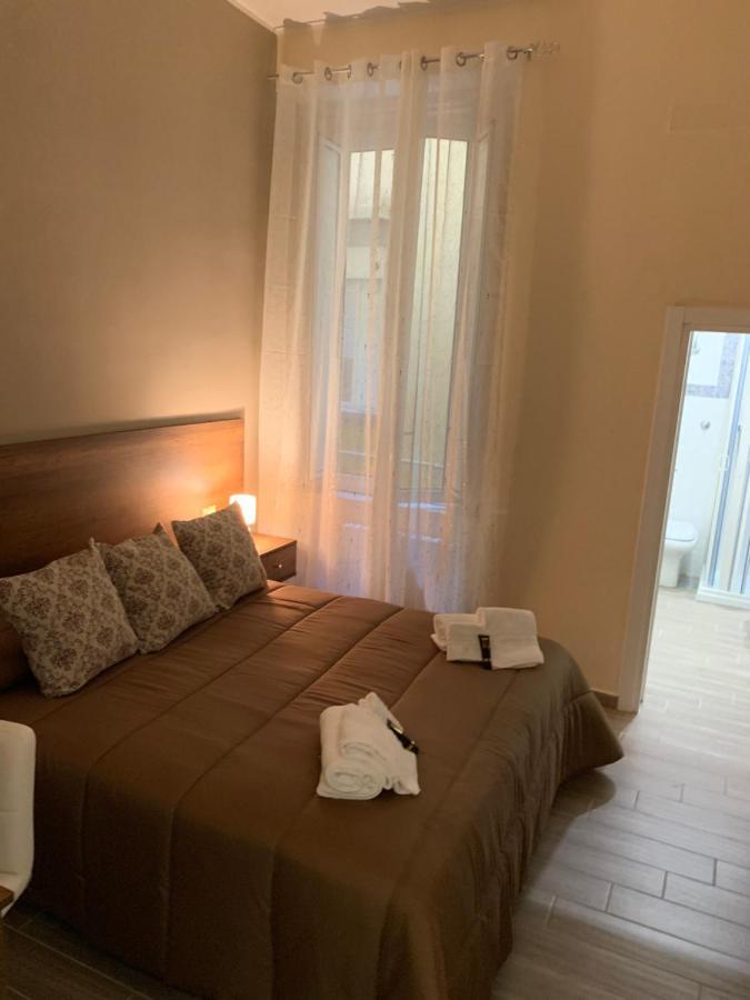 ナポリ La Dimora Dei Borboni Bed & Breakfast エクステリア 写真
